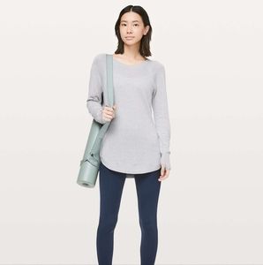 Lululemon Hello Alo Pullover Gray Sweater Curved Hem Thumb Holes Size 2
